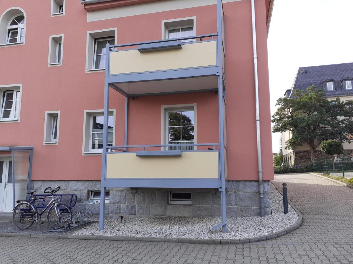 Ferienwohnung - August-Bebel-Str. 19 Oelsnitz  Екстер'єр фото